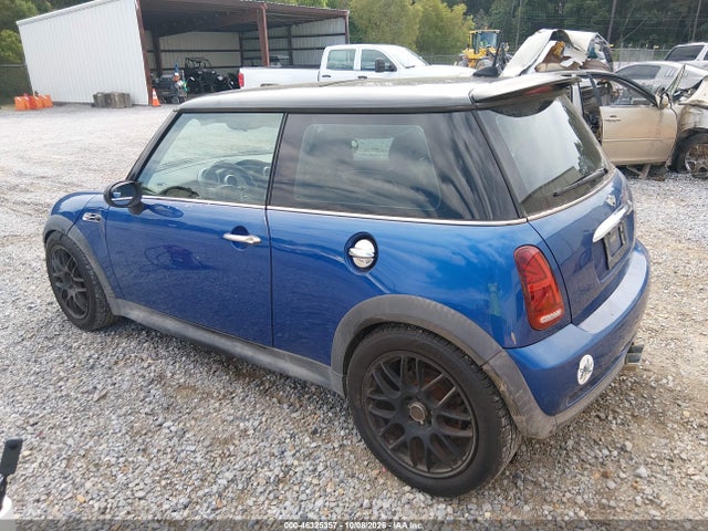 46325357 :رقم المزاد ، WMWRE33415TD98608 vin ، 2005 Mini Cooper S مزاد بيع