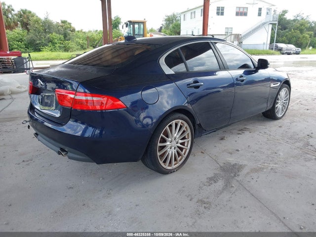 Продаж на аукціоні авто 2017 Jaguar Xe 25t, vin: SAJAR4BG9HA974661, номер лоту: 46325358