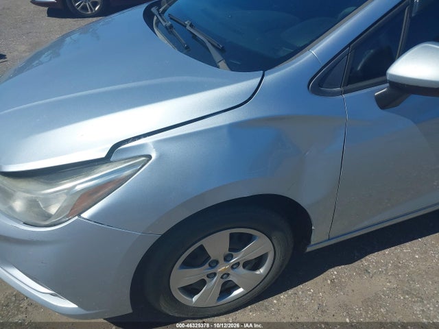 Aukcja sprzedaży 2017 Chevrolet Cruze Ls Auto, vin: 1G1BC5SM2H7230342, numer aukcji: 46325378