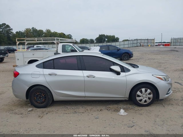 Продажа на аукционе авто 2018 Chevrolet Cruze Ls Auto, vin: 1G1BC5SM7J7149553, номер лота: 46325458