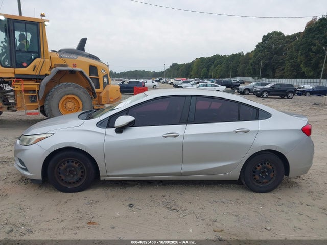 Продажа на аукционе авто 2018 Chevrolet Cruze Ls Auto, vin: 1G1BC5SM7J7149553, номер лота: 46325458