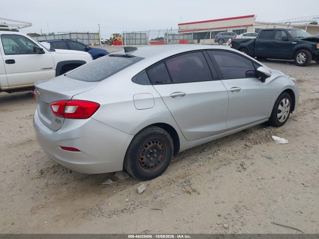 Продажа на аукционе авто 2018 Chevrolet Cruze Ls Auto, vin: 1G1BC5SM7J7149553, номер лота: 46325458