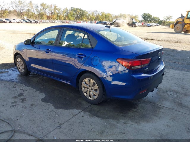 2019 Kia Rio S მანქანა იყიდება აუქციონზე, vin: 3KPA24AB1KE211157, აუქციონის ნომერი: 46325546