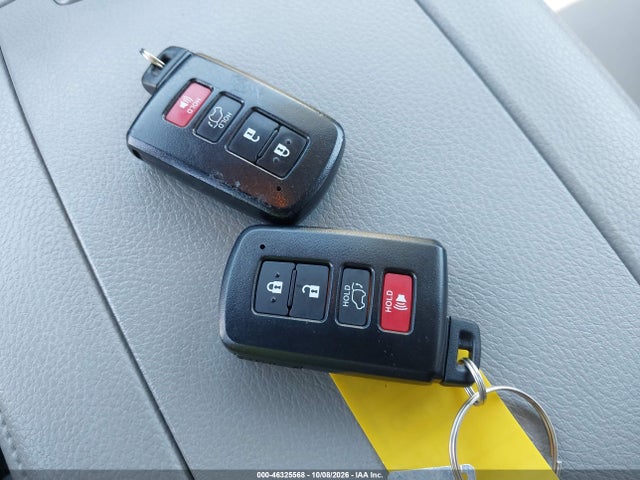 2019 Toyota Highlander Xle მანქანა იყიდება აუქციონზე, vin: 5TDJZRFH0KS576957, აუქციონის ნომერი: 46325568