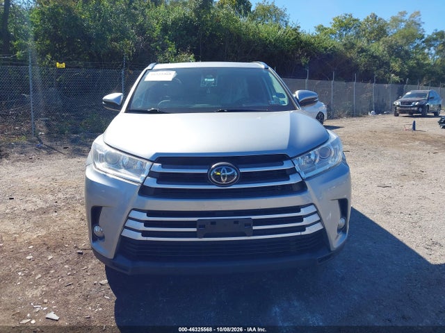 2019 Toyota Highlander Xle მანქანა იყიდება აუქციონზე, vin: 5TDJZRFH0KS576957, აუქციონის ნომერი: 46325568
