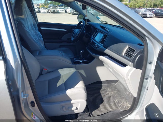 2019 Toyota Highlander Xle მანქანა იყიდება აუქციონზე, vin: 5TDJZRFH0KS576957, აუქციონის ნომერი: 46325568