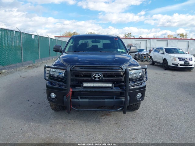 46325681 :رقم المزاد ، 5TFDY5F19CX246483 vin ، 2012 Toyota Tundra Grade 5.7l V8 مزاد بيع