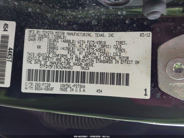 46325681 :رقم المزاد ، 5TFDY5F19CX246483 vin ، 2012 Toyota Tundra Grade 5.7l V8 مزاد بيع