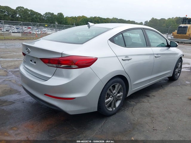 46325716 :رقم المزاد ، 5NPD84LF1JH250756 vin ، 2018 Hyundai Elantra Sel مزاد بيع