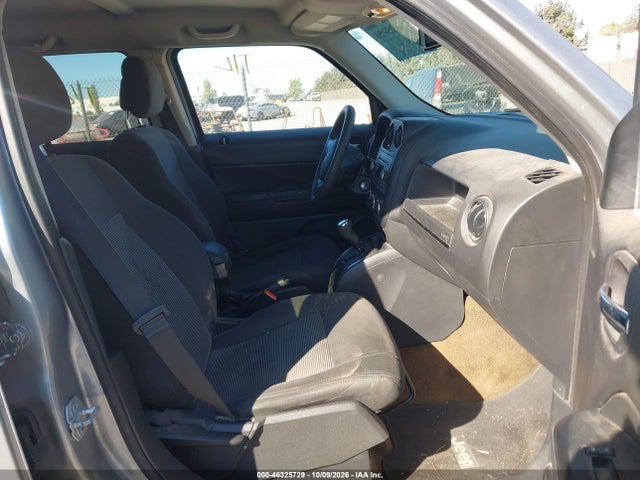 1C4NJPBA8HD115256 Jeep Patriot Sport Fwd