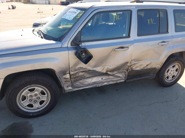 1C4NJPBA8HD115256 Jeep Patriot Sport Fwd