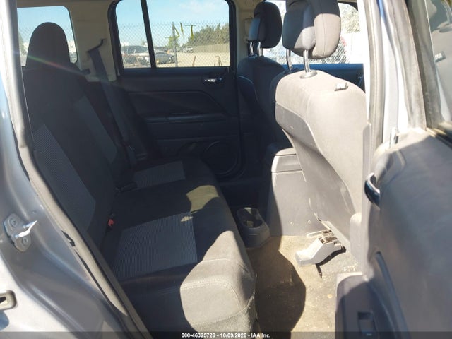 1C4NJPBA8HD115256 Jeep Patriot Sport Fwd