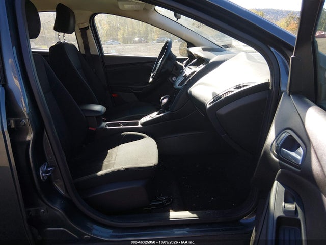 46325950 :رقم المزاد ، 1FADP3FE8HL274337 vin ، 2017 Ford Focus Se مزاد بيع