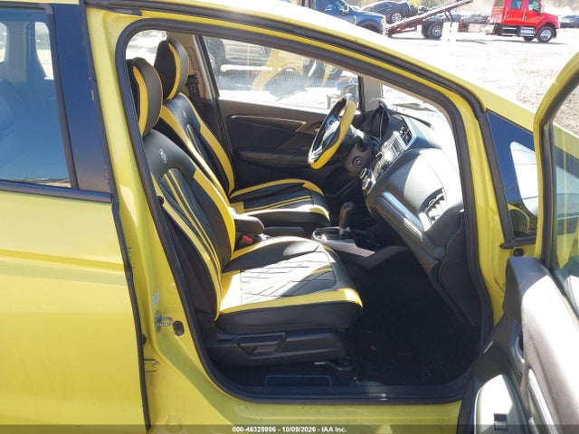 46325996 :رقم المزاد ، JHMGK5H54GX002338 vin ، 2016 Honda Fit Lx مزاد بيع