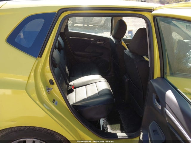 46325996 :رقم المزاد ، JHMGK5H54GX002338 vin ، 2016 Honda Fit Lx مزاد بيع