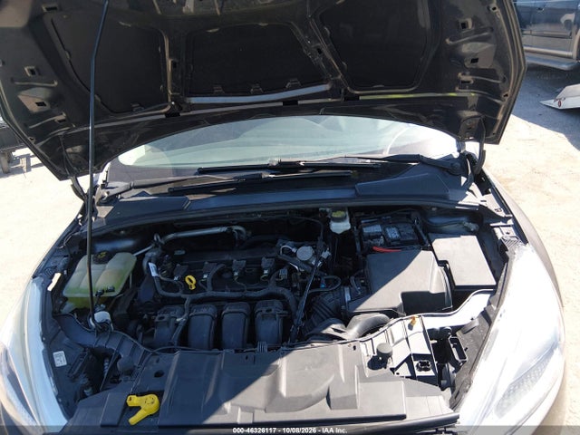 46326117 :رقم المزاد ، 1FADP3F2XJL212868 vin ، 2018 Ford Focus Se مزاد بيع