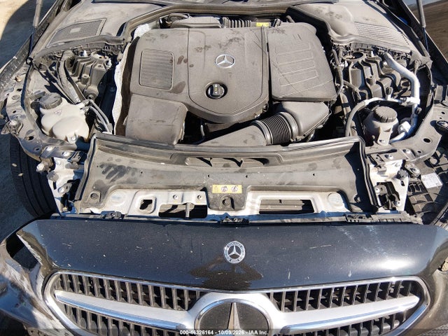 46326164 :رقم المزاد ، W1KAF4GB4NR057778 vin ، 2022 Mercedes-benz C 300 Sedan مزاد بيع