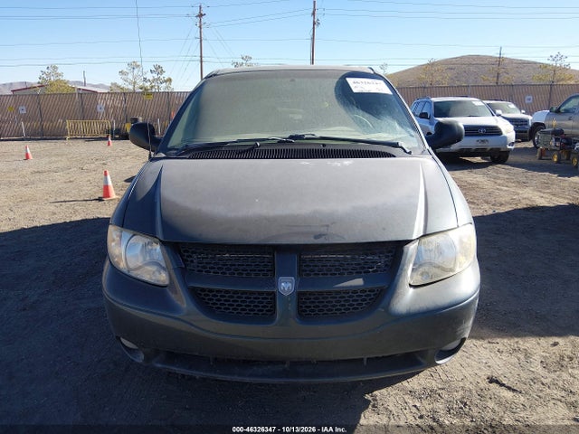 Продажа на аукционе авто 2002 Dodge Grand Caravan Sport, vin: 2B4GT44L82R606590, номер лота: 46326347