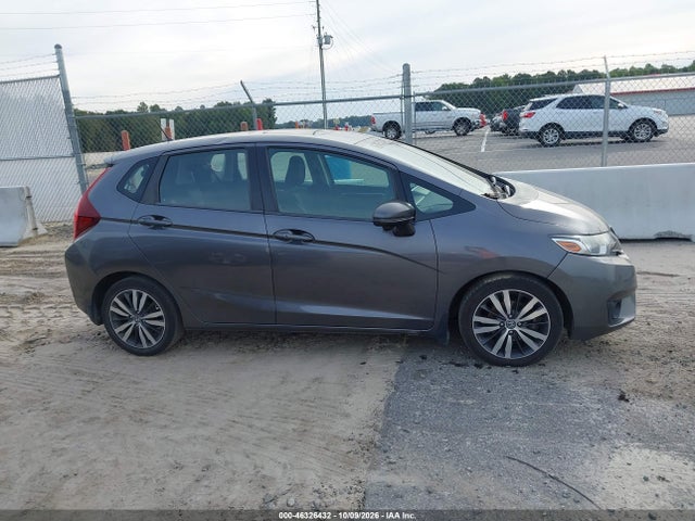 46326432 :رقم المزاد ، 3HGGK5H8XFM772285 vin ، 2015 Honda Fit Ex/ex-l مزاد بيع