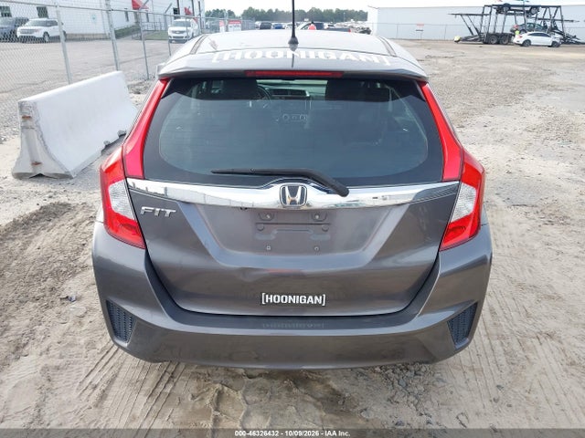 46326432 :رقم المزاد ، 3HGGK5H8XFM772285 vin ، 2015 Honda Fit Ex/ex-l مزاد بيع