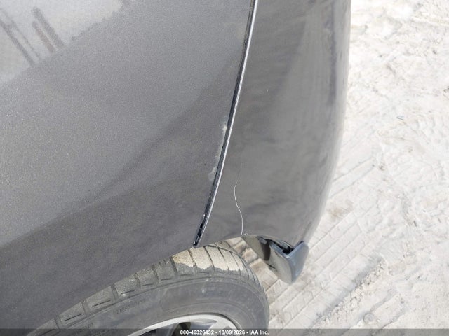 46326432 :رقم المزاد ، 3HGGK5H8XFM772285 vin ، 2015 Honda Fit Ex/ex-l مزاد بيع