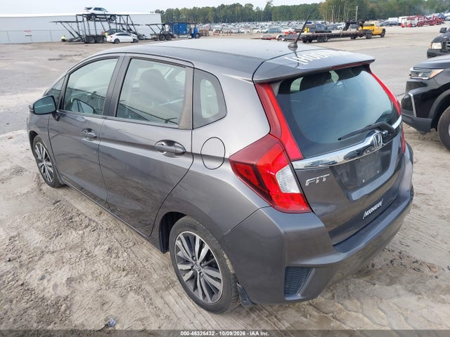 46326432 :رقم المزاد ، 3HGGK5H8XFM772285 vin ، 2015 Honda Fit Ex/ex-l مزاد بيع