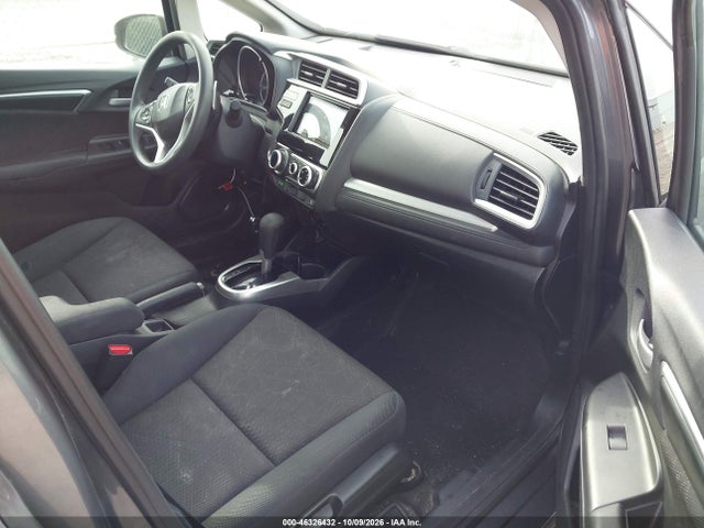 46326432 :رقم المزاد ، 3HGGK5H8XFM772285 vin ، 2015 Honda Fit Ex/ex-l مزاد بيع