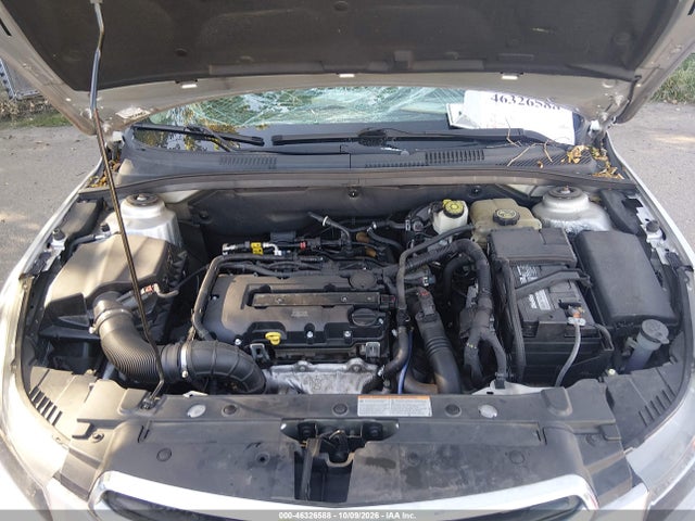 46326588 :رقم المزاد ، 1G1PE5SB2F7148056 vin ، 2015 Chevrolet Cruze 2lt Auto مزاد بيع