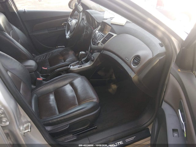 46326588 :رقم المزاد ، 1G1PE5SB2F7148056 vin ، 2015 Chevrolet Cruze 2lt Auto مزاد بيع
