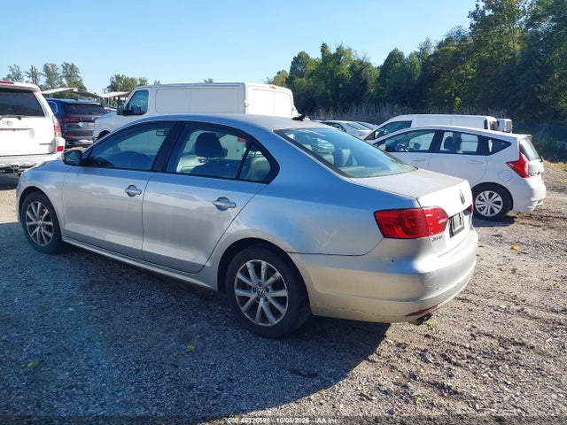 46326598 :رقم المزاد ، 3VWDP7AJ5CM470715 vin ، 2012 Volkswagen Jetta 2.5l Se مزاد بيع