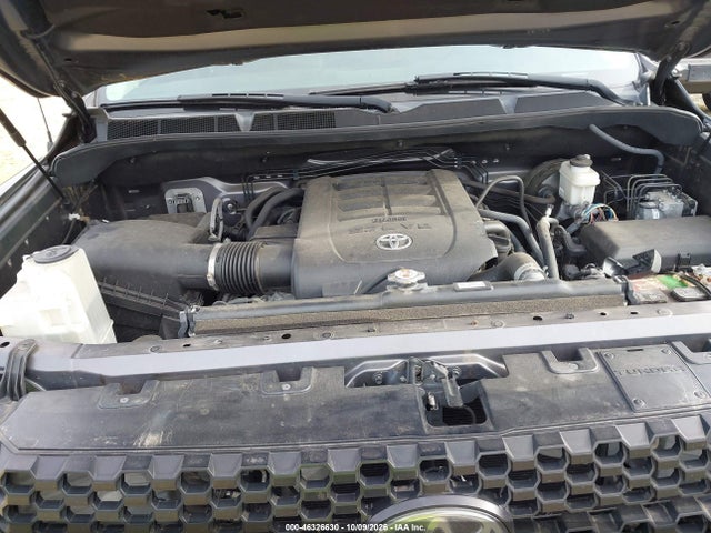 Продаж на аукціоні авто 2018 Toyota Tundra Sr5 5.7l V8, vin: 5TFDY5F10JX708281, номер лоту: 46326630