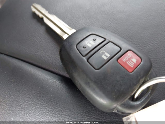 Продаж на аукціоні авто 2018 Toyota Tundra Sr5 5.7l V8, vin: 5TFDY5F10JX708281, номер лоту: 46326630
