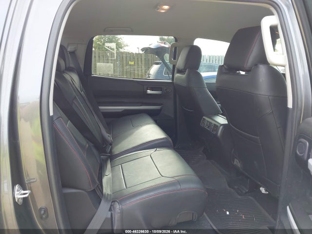 Продаж на аукціоні авто 2018 Toyota Tundra Sr5 5.7l V8, vin: 5TFDY5F10JX708281, номер лоту: 46326630