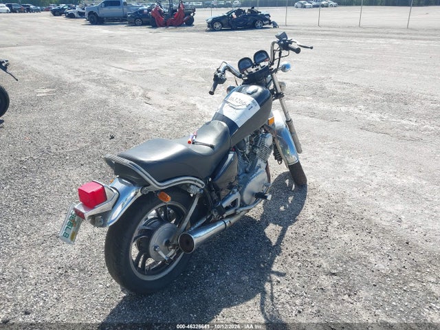 1982 Yamaha Xv750 მანქანა იყიდება აუქციონზე, vin: JYA4X7001CA206959, აუქციონის ნომერი: 46326641