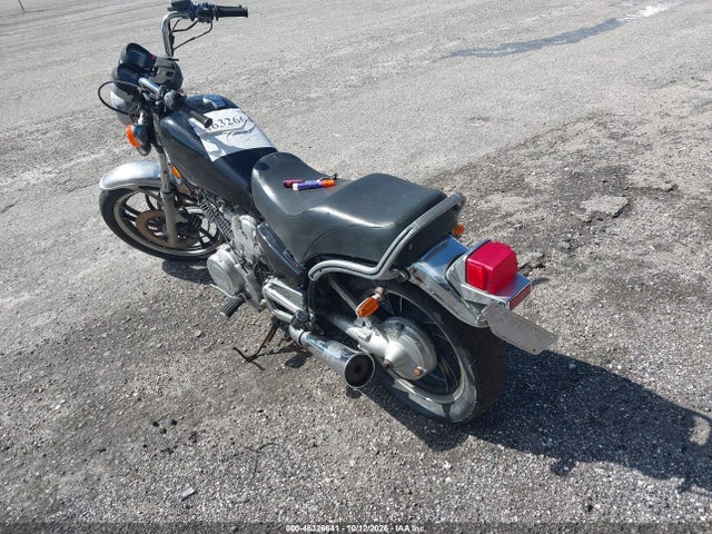 1982 Yamaha Xv750 მანქანა იყიდება აუქციონზე, vin: JYA4X7001CA206959, აუქციონის ნომერი: 46326641