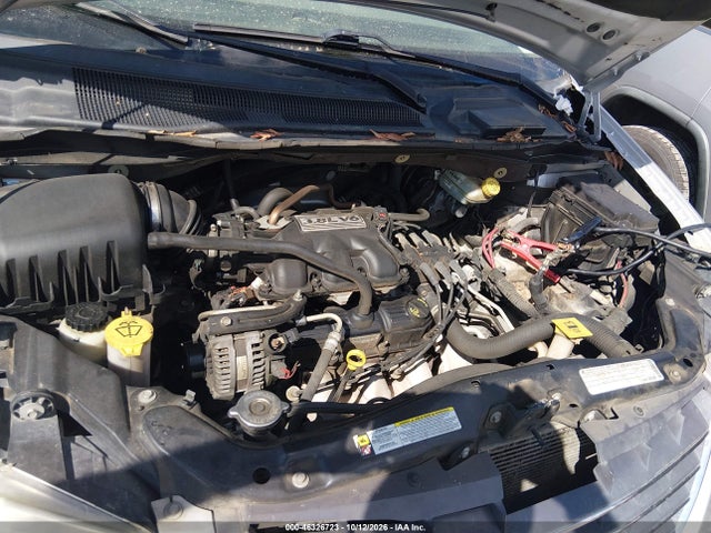 46326723 :رقم المزاد ، 2A4RR5D14AR155780 vin ، 2010 Chrysler Town & Country Touring مزاد بيع