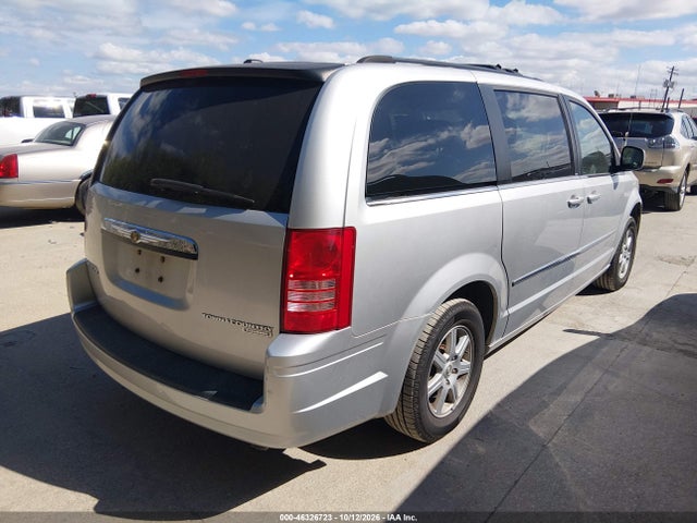 46326723 :رقم المزاد ، 2A4RR5D14AR155780 vin ، 2010 Chrysler Town & Country Touring مزاد بيع
