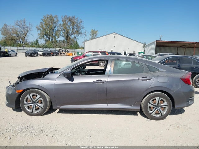 2017 Honda Civic Lx მანქანა იყიდება აუქციონზე, vin: 19XFC2F5XHE007721, აუქციონის ნომერი: 46326876