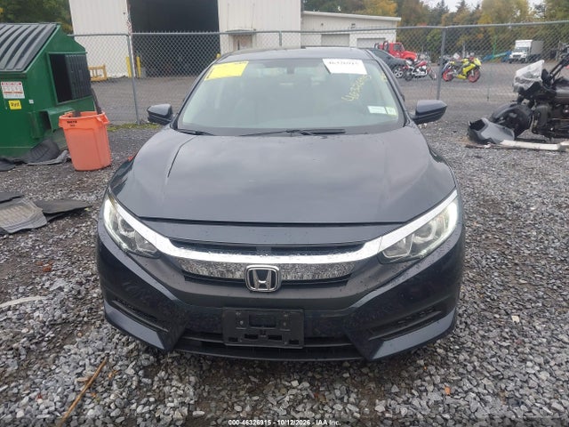 Продажа на аукционе авто 2018 Honda Civic Ex, vin: 19XFC2F76JE204716, номер лота: 46326915