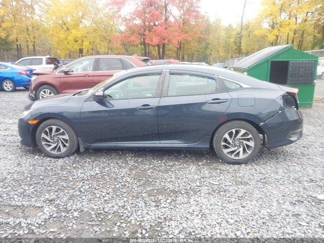 Продажа на аукционе авто 2018 Honda Civic Ex, vin: 19XFC2F76JE204716, номер лота: 46326915