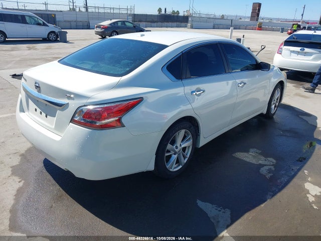 Nissan Altima 2.5 Sv 2015 1N4AL3AP9FC228455 Image 4