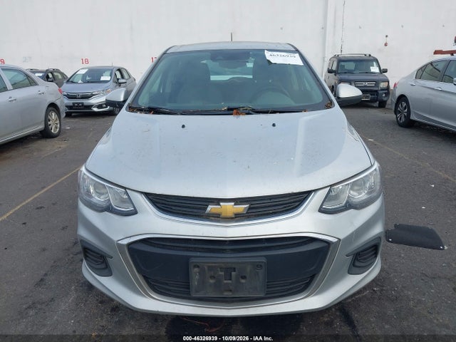 Chevrolet Sonic Lt Auto 2019 1G1JG6SB6K4137420 Image 12
