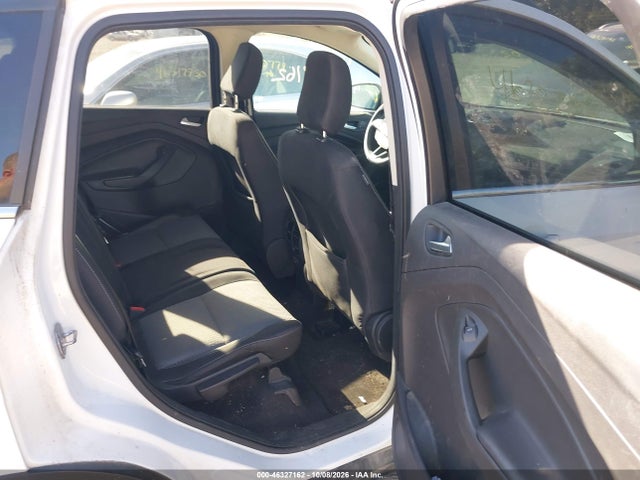 Продажа на аукционе авто 2018 Ford Escape Se, vin: 1FMCU9GD8JUA17861, номер лота: 46327162