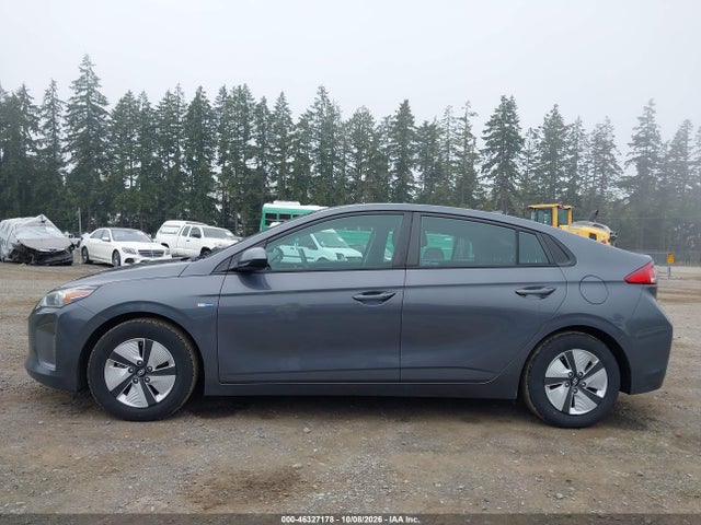 KMHC65LC9JU076885 Hyundai Ioniq Hybrid Blue