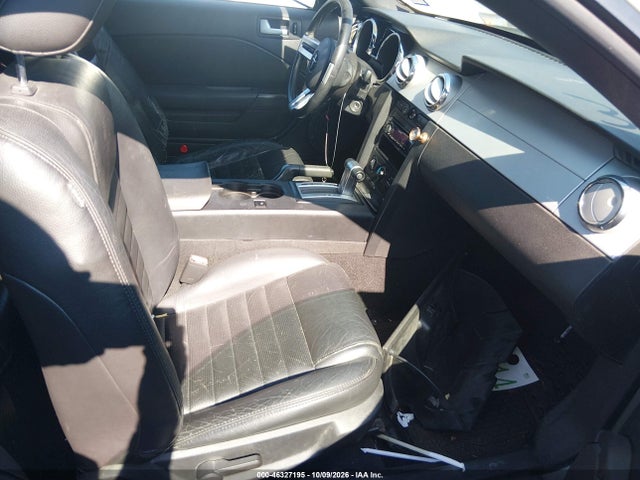 2008 Ford Mustang Gt Premium მანქანა იყიდება აუქციონზე, vin: 1ZVHT82H785145107, აუქციონის ნომერი: 46327195