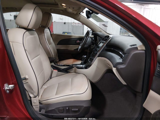46327211 :رقم المزاد ، 1G11H5SL4EF217081 vin ، 2014 Chevrolet Malibu 1lz مزاد بيع
