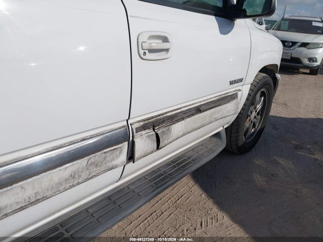 46327249 :رقم المزاد ، 1GKEC13Z42R298004 vin ، 2002 Gmc Yukon Slt مزاد بيع