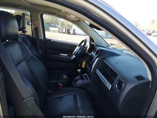 Продажа на аукционе авто 2015 Jeep Compass High Altitude Edition, vin: 1C4NJDEB9FD154454, номер лота: 46327319