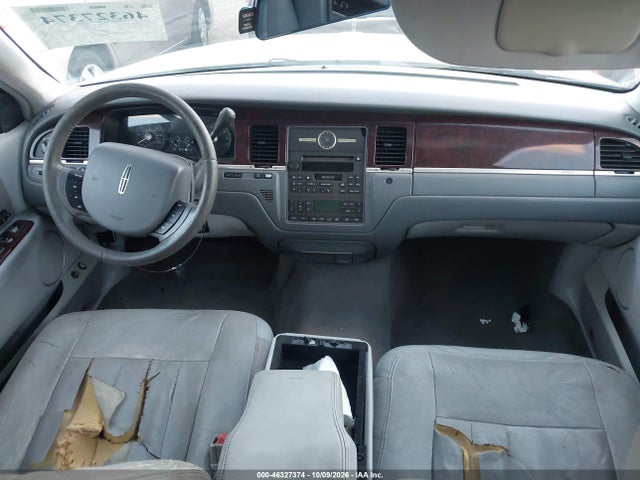 Aukcja sprzedaży 2006 Lincoln Town Car Signature, vin: 1LNHM81W36Y641450, numer aukcji: 46327374