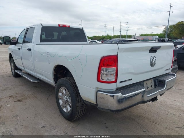 46327526 :رقم المزاد ، 3C6UR5JLXRG343508 vin ، 2024 Ram 2500 Big Horn  4x4 8' Box مزاد بيع